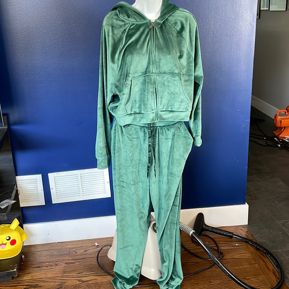 NWT VS velour sweat suit.